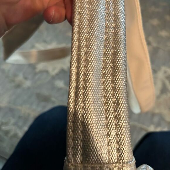 Land's End Faux leather canvas tote 5 pocket silver cream Embroidered Leola - Picture 9 of 15